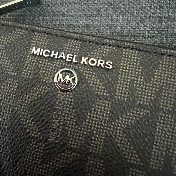 NWT MICHAEL KORS JET SET CHARM LARGE TOP ZIP CONTINENTAL WALLET CASE - Picture 3 of 11